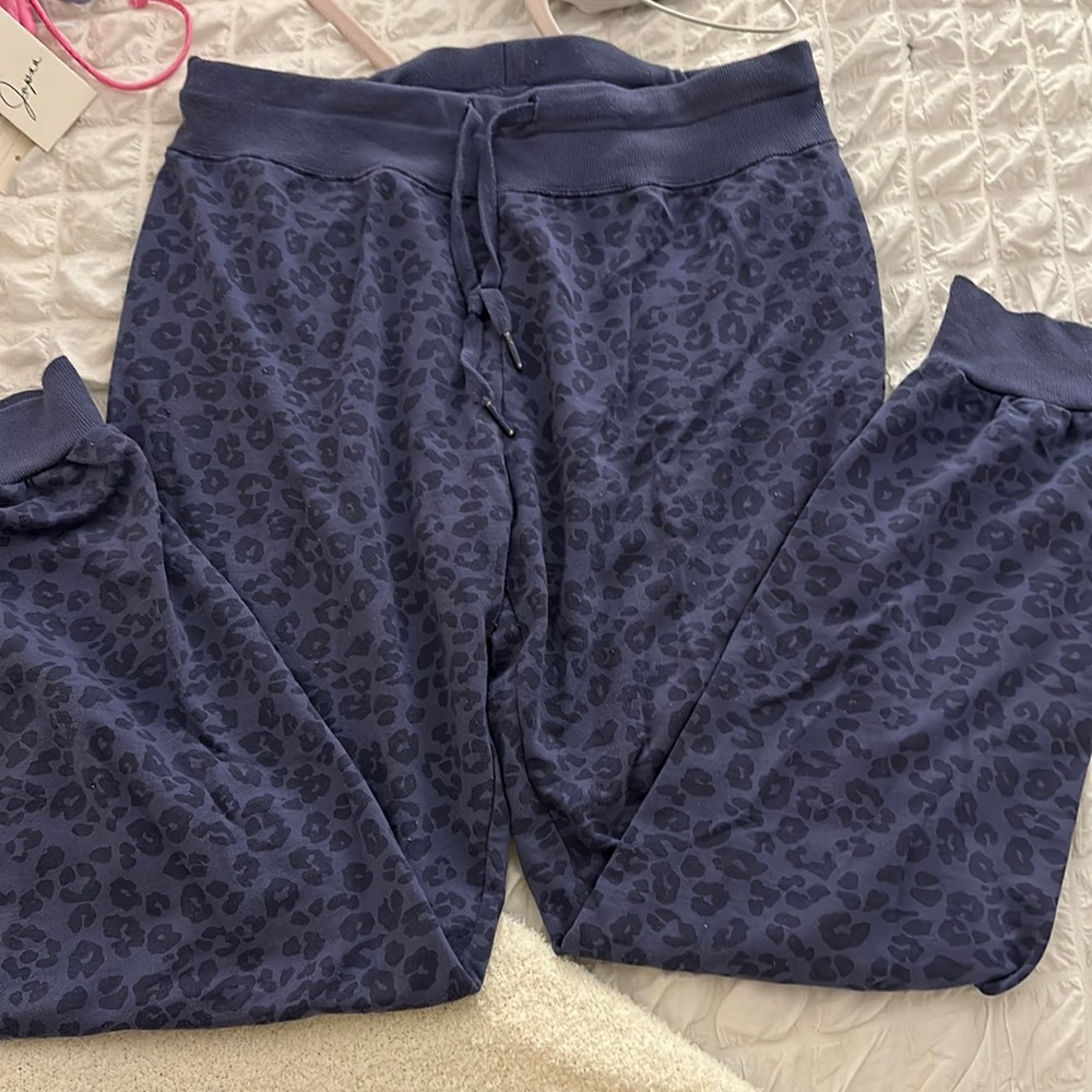 Z supply cheetah joggers!